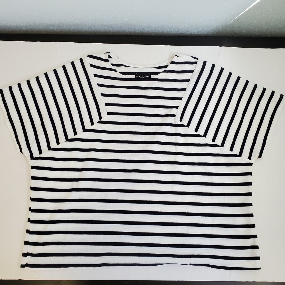 Simply Styled Sears Womens XL Navy White Striped Short Sleeve Knit Top Boxy Tee